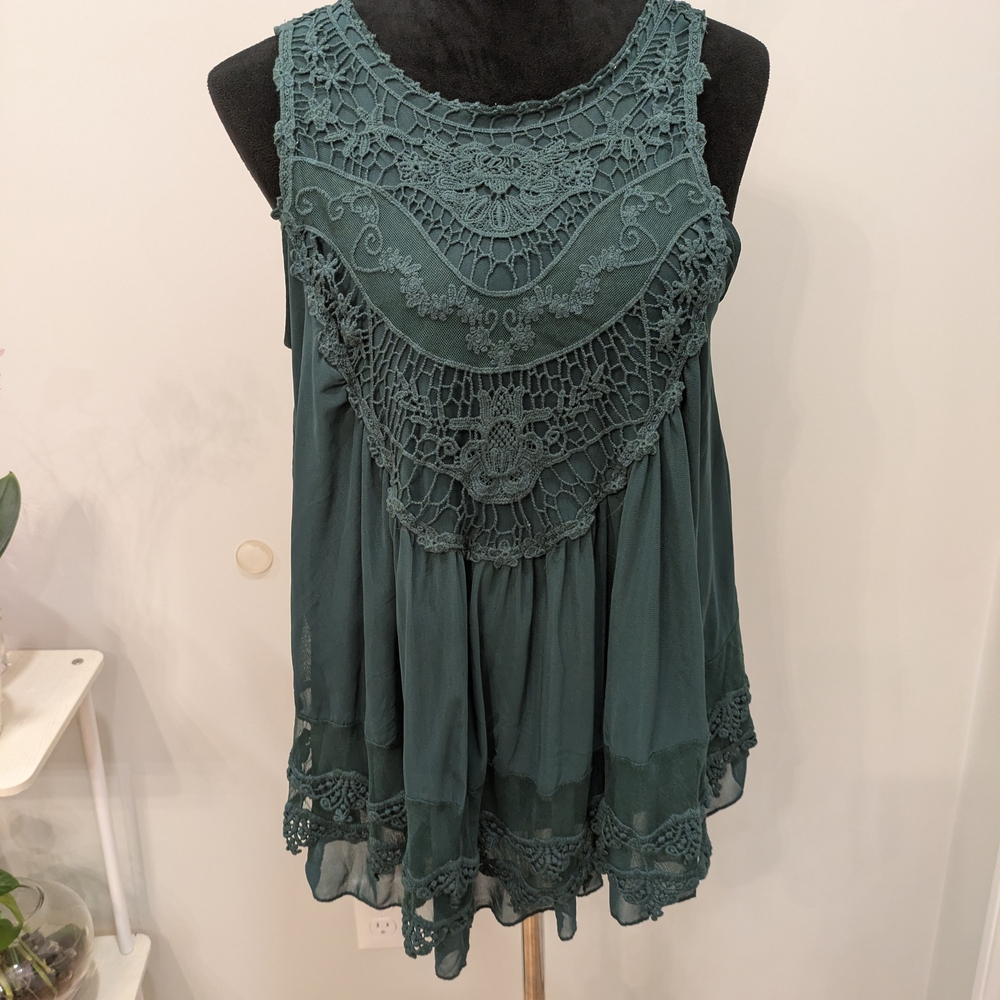 Ultra Pink Green Ruffled Bib Collar Blouse Size Small But Perfect For Medium